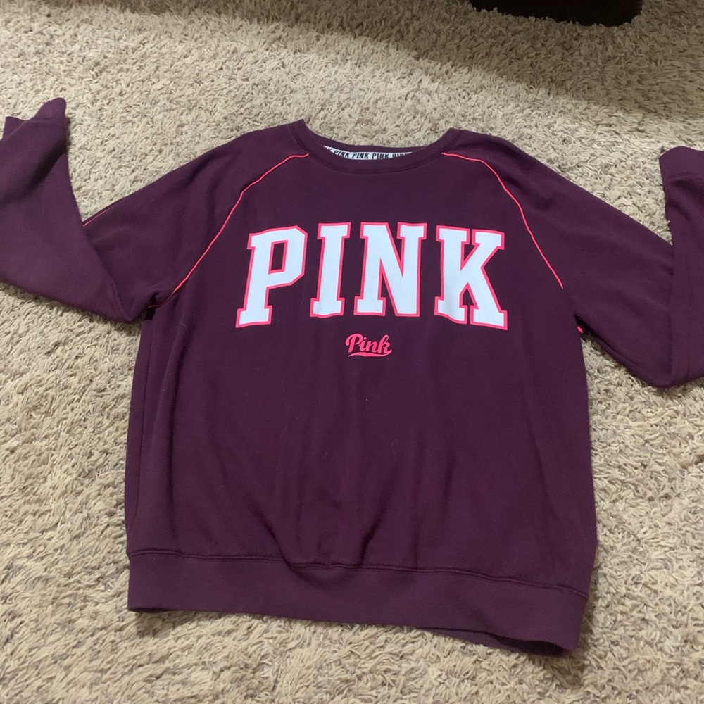 VS Pink sweatshirt